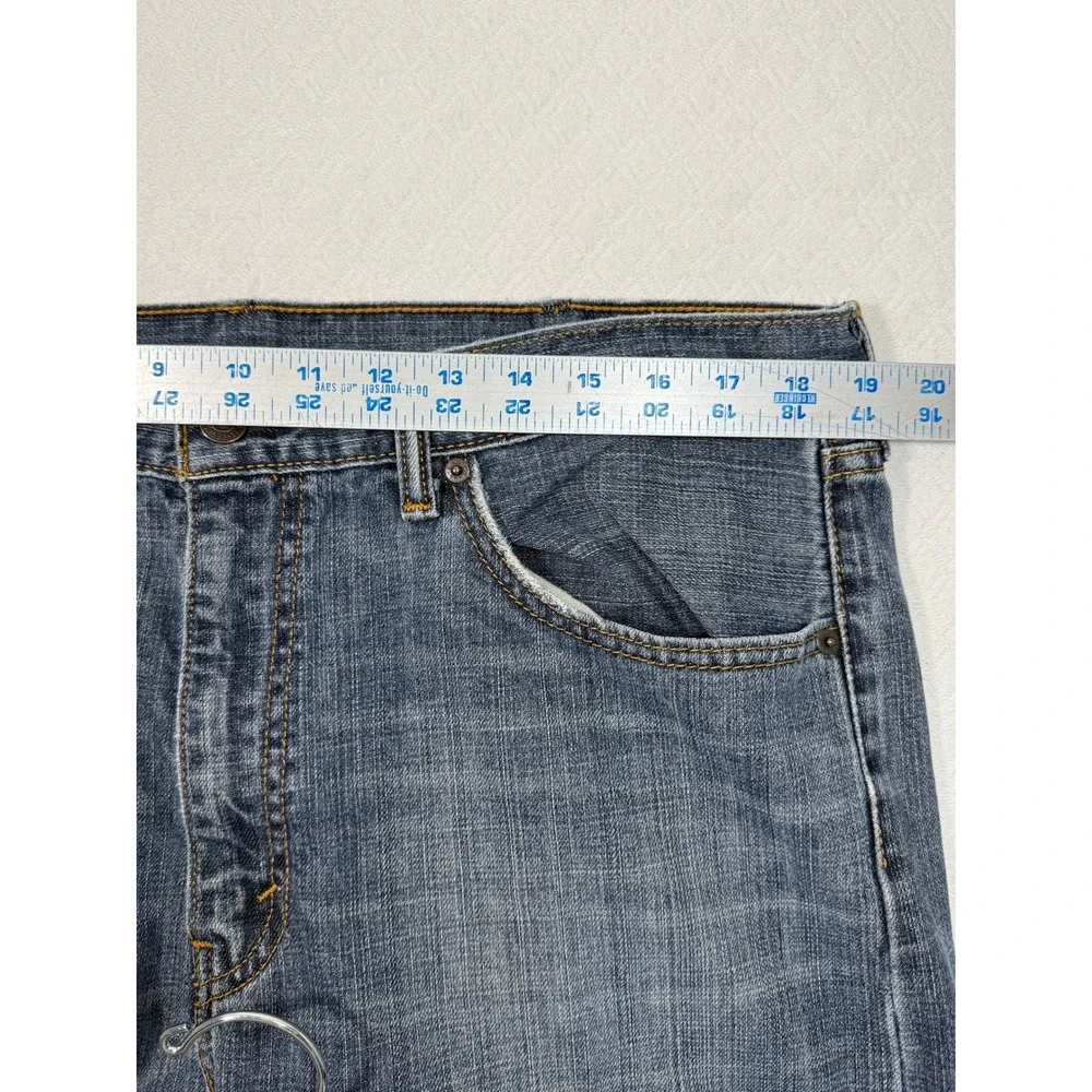 Levis 505 Regular Fit Straight Leg Jeans Men 38x27 Mid Wash Blue Denim  Alt Hem